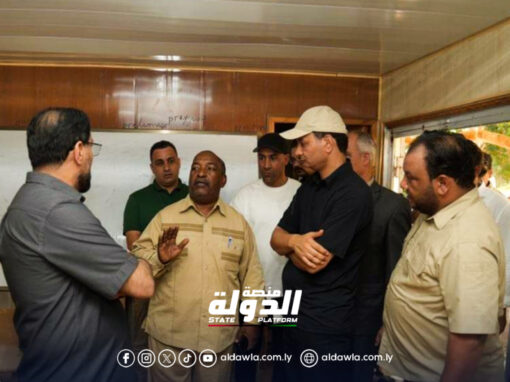 صندوق التنمية والإعمار يواصل أعمال الرصف والإنارة في جامعة سبها