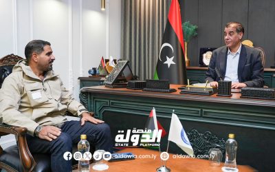 نائب رئيس الوزراء يشدد على أهمية توفير الرعاية الصحية الأولية للمواطنين في مدينة بنغازي.