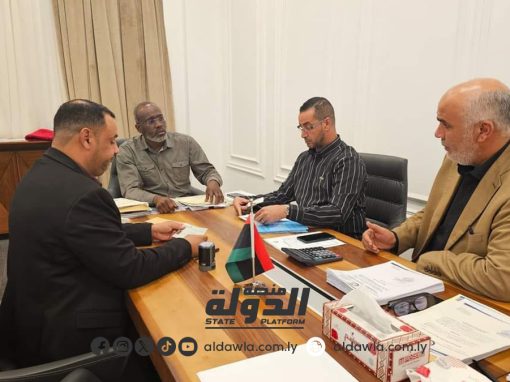 وزارة العمل تسلم المخصصات المالية لمكتب العمل والتأهيل تازربو