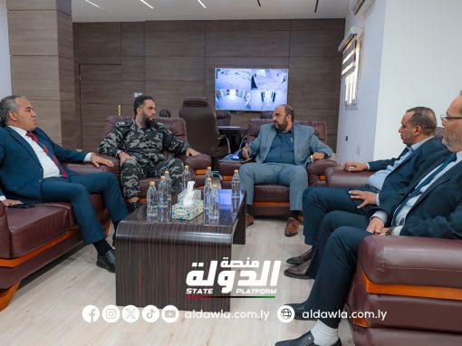 اللواء جمال العمامي يبحث مع وفد من مكتب النائب العام سبل تعزيز التعاون بين الجهات الأمنية والقضائية.