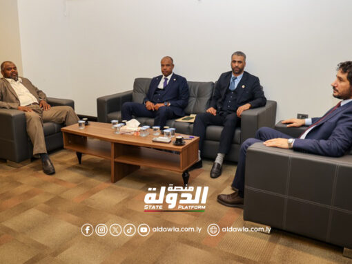 النائب الثاني لرئيس مجلس النواب يبحث تنفيذ مقترحات قانون المرتبات الخاص بمصلحة الضرائب