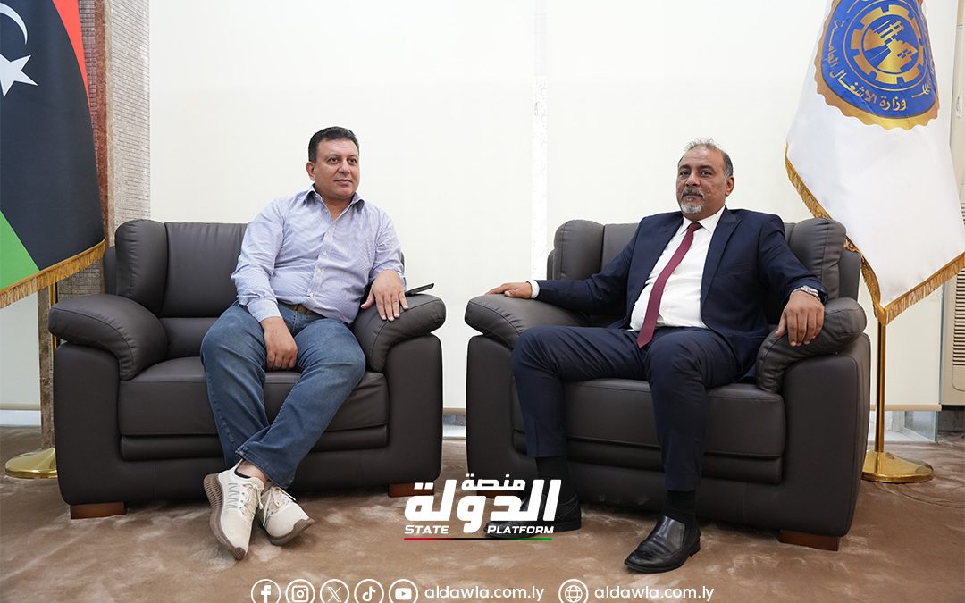 وزير الأشغال العامة يبحث وضع الإطار القانوني لمشاريع الإسكان