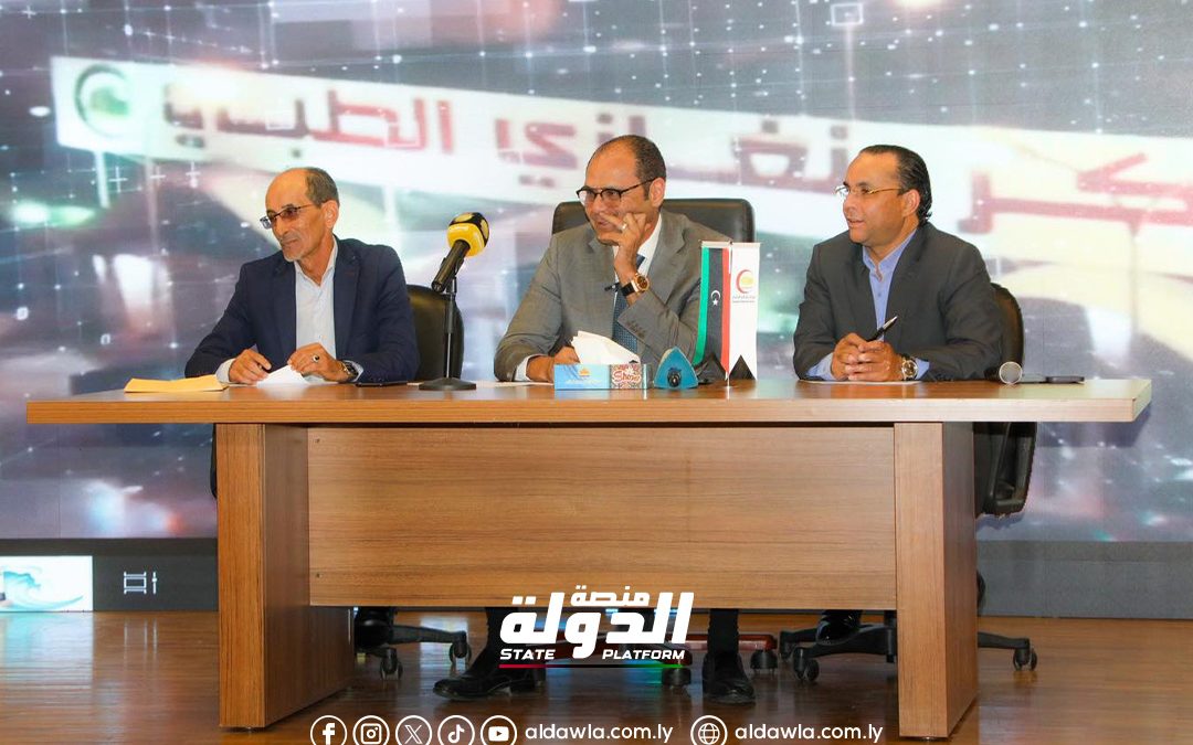 وزير الصحة يستعرض الصعوبات التي تواجه مكاتب الإسعاف والطوارئ بالبلديات وآلية حلها