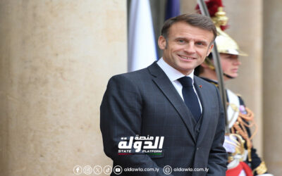 ماكرون يطالب “الناتو” بمواصلة تقديم المساعدات العسكرية لكييف