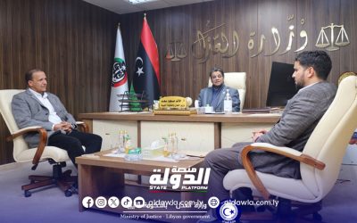 وزير العدل يبحث سُبل تطوير العمل القضائي بالجبل الأخضر