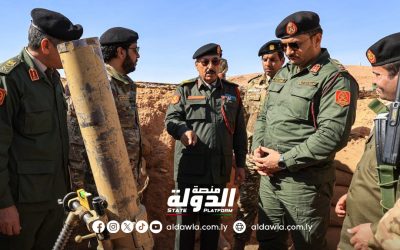 رئيس أركان القوات البرية يحضر التمرين التعبوي للواء 128 معزز في منطقة الجفرة