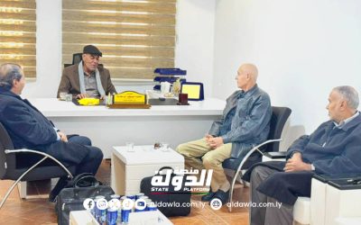 وزير الخدمة المدنية يستعرض إنجازات المعهد الوطني للإدارة.