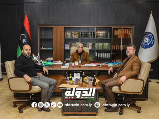 وزير الحكم المحلي يتابع مستجدات الأعمال في بلدية المرج