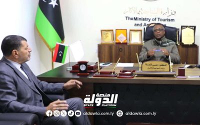 وزير السياحة يبحث تطوير المنتزهات الوطنية لجذب الاستثمارات السياحية