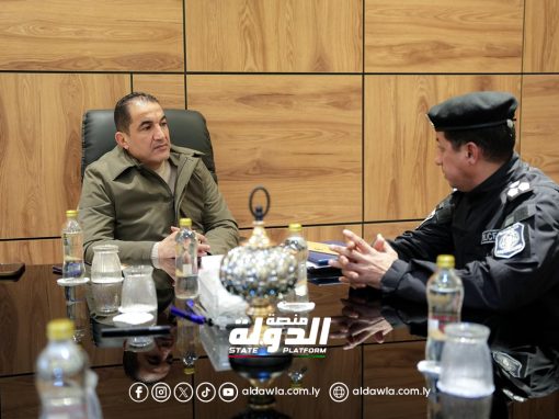 وزير الداخلية يناقش دعم أسر الشهداء والمفقودين والجرحى بالوزارة