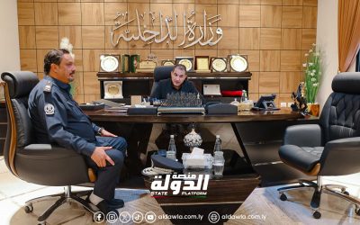 اجتماع وزير الداخلية مع رئيس جهاز مكافحة الهجرة غير الشرعية