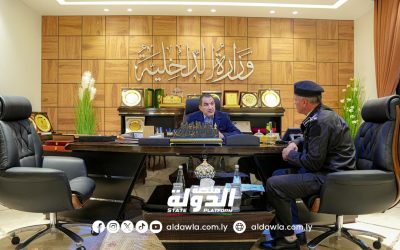 وزير الداخلية يتابع سير العمل بإدارة الشرطة الكهربائية والتحديات التي تواجه الفروع