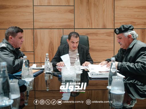 وزير الداخلية يطَّلع على سير عمل إدارتي التفتيش والمتابعة وشؤون الآليات