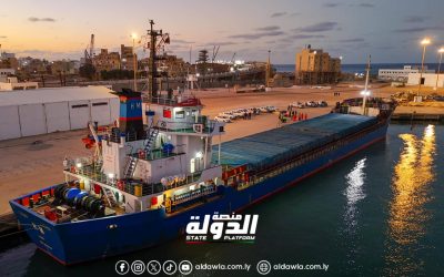 وصول أول باخرة تجارية إلى ميناء درنة بعد كارثة إعصار دانيال