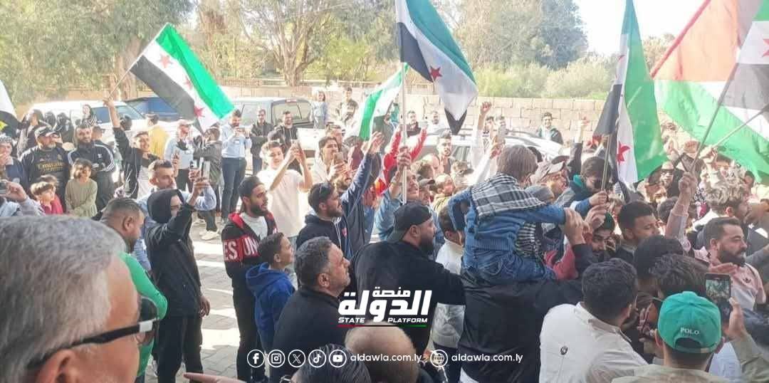 الجالية السورية في بنغازي تحتفل بنجاح الثورة وسقوط النظام