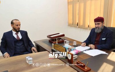 رئيس لجنة الاقتصاد بالبرلمان يبحث مع وزير الاقتصاد المفوّض العراقيل التي تعيق سير عمل الوزارة