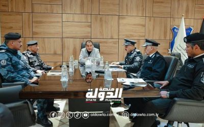 وزير الداخلية يبحث سبل الارتقاء بالعمل الأمني في جهاز البحث الجنائي وإدارة الدعم المركزي