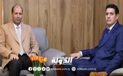 وزير التعليم العالي يبحث سبل تطوير العمل بأكاديمية الجبل الأخضر.