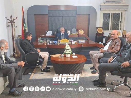 وزير الزراعة يطلع على الإجراءات المتخذة لإخلاء العيادات البيطرية في بلديتي بنغازي والبيضاء.