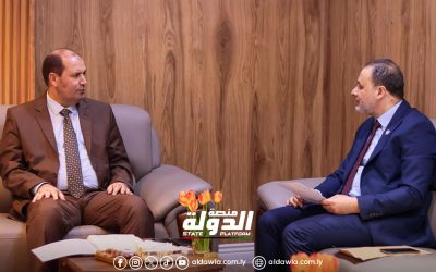 رئيس جامعة بنغازي يجتمع مع وزير التعليم العالي والبحث العلمي
