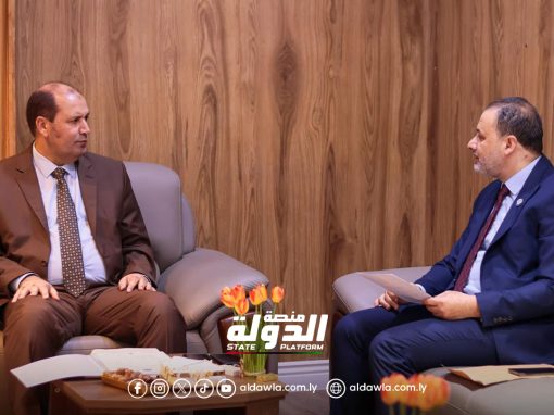 رئيس جامعة بنغازي يجتمع مع وزير التعليم العالي والبحث العلمي
