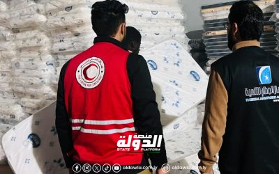 قافلة إغاثة مرسلة من القيادة العامة تصل إلى مخازن الهلال الأحمر بترهونة