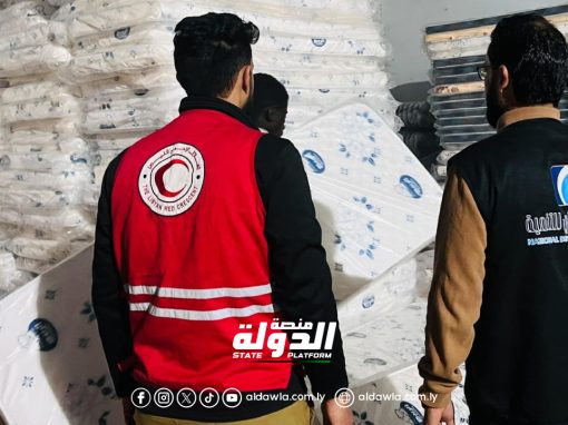 قافلة إغاثة مرسلة من القيادة العامة تصل إلى مخازن الهلال الأحمر بترهونة