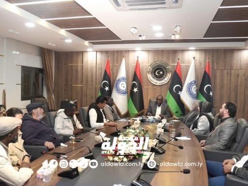 وزير الدولة لشؤون الهجرة يستعرض بعض الترتيبات اللازمة لعمل لجنة الرصد والإحصاء