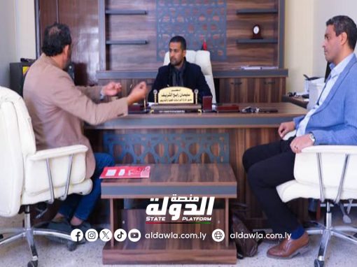 الدراسات العليا تناقش وضع آلية لمشكلة تأخر مناقشة الرسائل بجامعة بنغازي