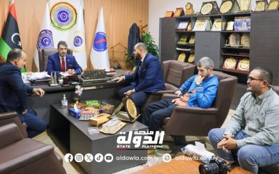 وزارة الكهرباء تبحث تعزيز التعاون مع شركة الخطوط الجوية الليبية