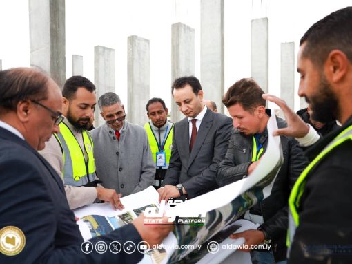 مدير صندوق التنمية يجري جولة تفقدية داخل جامعة سرت