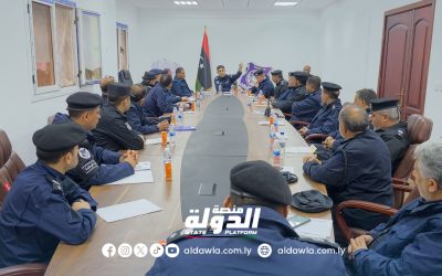 مدير أمن درنة يشدد على ضرورة نشر الدوريات الأمنية في المناطق لتعزيز الأمن