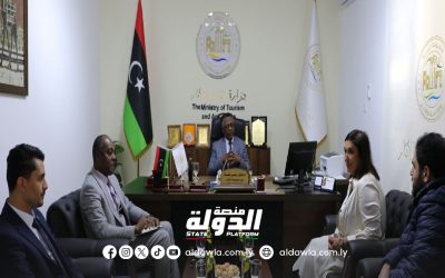وزير السياحة يبحث تعزيز الشراكة مع روسيا في المجال السياحي