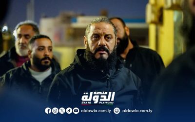 اللواء هويدي يقوم بجولة تفتيشية فجراً على مراكز الشرطة في بنغازي