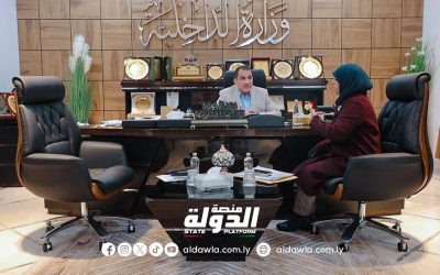 وزير الداخلية يناقش مع النائبة سلطنة المسماري توفير الاحتياجات الأمنية لبلدية المرج