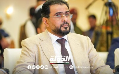 رئيس الحكومة الليبية يقدم تعازيه للقيادة العامة وأسر شهداء معارك الجنوب