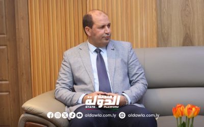 وزير التعليم العالي يقرر إيفاد عدد من الطلبة للدراسة بالداخل