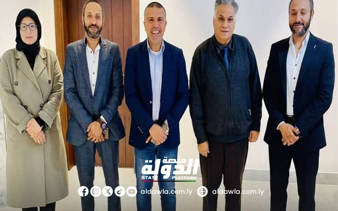 مدير المركز الوطني لتطوير النظام الصحي يبحث تعزيز التعاون مع اتحاد الصيادلة