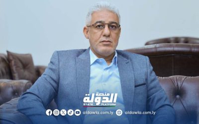 وزير الحكم المحلي يبحث سبل دعم بلديتي زويلة وغات لتحقيق التنمية المستدامة