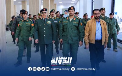 القائد العام يتفقد المدينة العسكرية ويشيد بمستوى الإنجاز