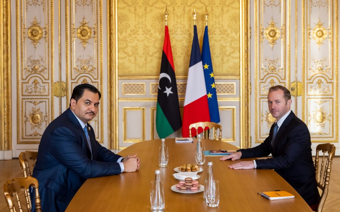 نائب القائد العام يبحث تعزيز التعاون العسكري والأمني مع فرنسا