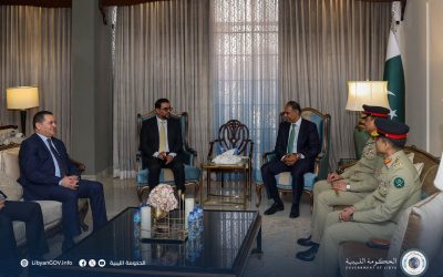 رئيس الحكومة يصل باكستان لتعزيز التعاون الثنائي والشراكة الاستراتيجية