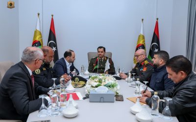 تشكيل لجنة بإشراف القيادة العامة لمعالجة أزمة الوقود وتوزيع السلع