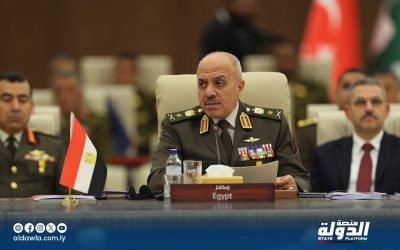 رئيس أركان الجيش المصري يشيد بالعلاقات العسكرية مع ليبيا ويؤكد أهمية التعاون الأمني الإقليمي